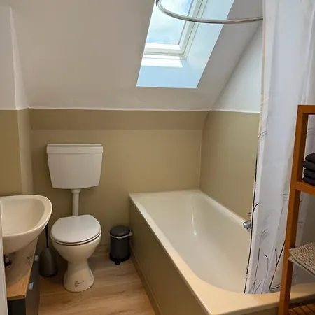 Komham-walberla Apartment *