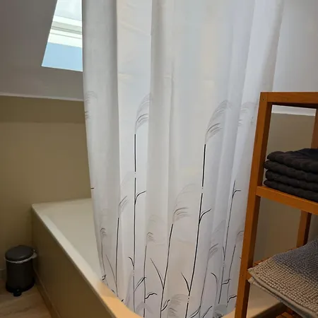 Komham-walberla Apartment